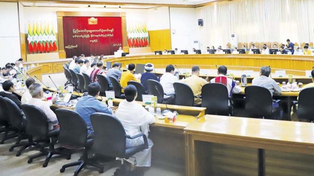 ၂၀၂၅ နိုဝင်ဘာမှာ ရွေးကောက်ပွဲလုပ်ဖို့ စစ်ကောင်စီ ပြင်ဆင် ၂၀၂၅ နိုဝင်ဘာမှာ ရွေးကောက်ပွဲလုပ်ဖို့ စစ်ကောင်စီ ပြင်ဆင်