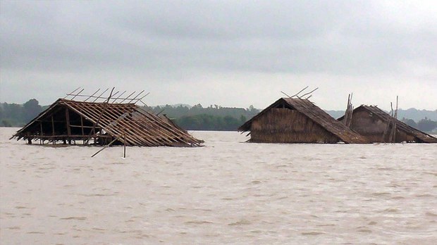 တိုင်းနဲ့ပြည်နယ်လေးခုက မြို့ပေါင်း ၁၂ မြို့မှာ ရေဘေးကြုံနေ တိုင်းနဲ့ပြည်နယ်လေးခုက မြို့ပေါင်း ၁၂ မြို့မှာ ရေဘေးကြုံနေ