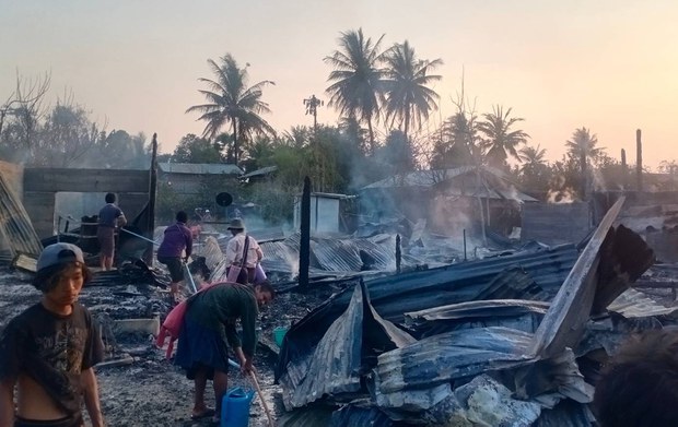 စစ်ကိုင်း၊ မကွေးနဲ့ ကယားမှာ သုံးလကျော်အတွင်း မီးရှို့အသတ်ခံရသူ ၇၀ ဝန်းကျင်ရှိ စစ်ကိုင်း၊ မကွေးနဲ့ ကယားမှာ သုံးလကျော်အတွင်း မီးရှို့အသတ်ခံရသူ ၇၀ ဝန်းကျင်ရှိ
