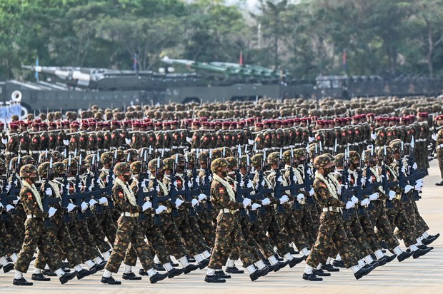 စစ်သည် နှစ်ဆယ်ရာခိုင်နှုန်းလောက် တပ်ကိုစွန့်ခွာဟု စစ်ရေးကျွမ်းကျင်သူပြောကြား စစ်သည် နှစ်ဆယ်ရာခိုင်နှုန်းလောက် တပ်ကိုစွန့်ခွာဟု စစ်ရေးကျွမ်းကျင်သူပြောကြား
