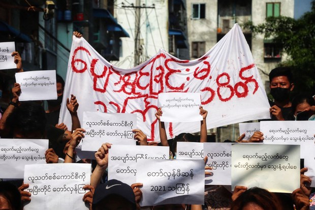 သင်္ကြန်ပွဲနဲ့ စပ်လျဉ်းပြီး ယူဆချက်အမျိုးမျိုး ဖြစ်ပေါ်