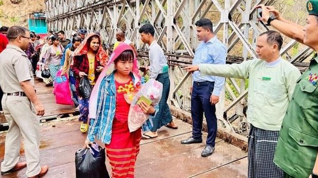 မြန်မာဒုက္ခသည်တွေ နေရပ်ပြန်ဖို့ မဏိပူရ်အာဏာပိုင်တွေ ဖိအားပေး မြန်မာဒုက္ခသည်တွေ နေရပ်ပြန်ဖို့ မဏိပူရ်အာဏာပိုင်တွေ ဖိအားပေး