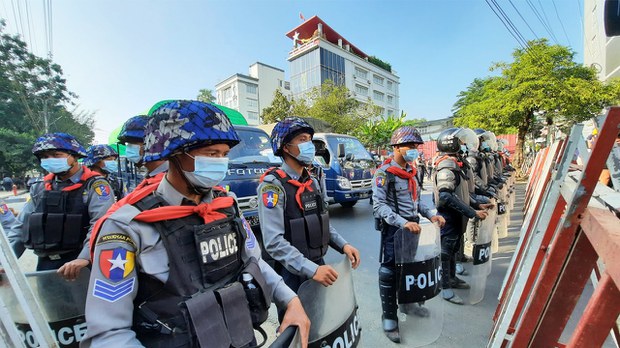 နှိမ်နင်းခွင့် ပိုရလာတဲ့ ရဲတပ်ဖွဲ့ ဥပဒေသစ် နှိမ်နင်းခွင့် ပိုရလာတဲ့ ရဲတပ်ဖွဲ့ ဥပဒေသစ်