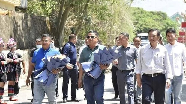 မြောက်ပိုင်းလက်နက်ကိုင် သုံးဖွဲ့နဲ့ စစ်ကောင်စီ ဆွေးနွေးပွဲ ရပ်တန့် မြောက်ပိုင်းလက်နက်ကိုင် သုံးဖွဲ့နဲ့ စစ်ကောင်စီ ဆွေးနွေးပွဲ ရပ်တန့်