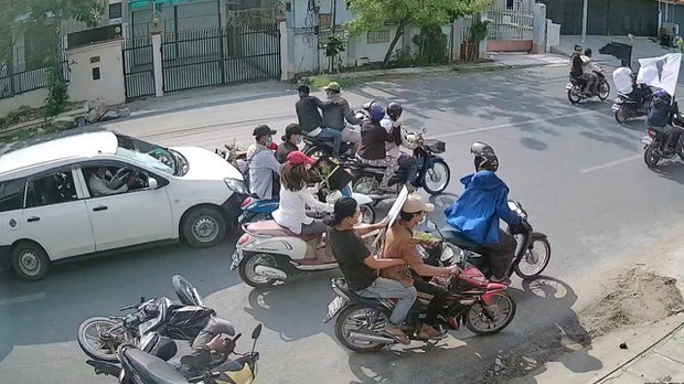 mdy-protesters-and-arrest.jpg mdy-protesters-and-arrest.jpg