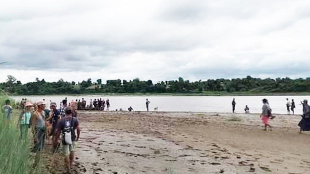 ပေါက်မြို့နယ်ကို စစ်ကောင်စီတပ် ဝင်ရောက်စီးနင်းလို့ ဒေသခံ နှစ်ထောင်ကျော်ထွက်ပြေး ပေါက်မြို့နယ်ကို စစ်ကောင်စီတပ် ဝင်ရောက်စီးနင်းလို့ ဒေသခံ နှစ်ထောင်ကျော်ထွက်ပြေး