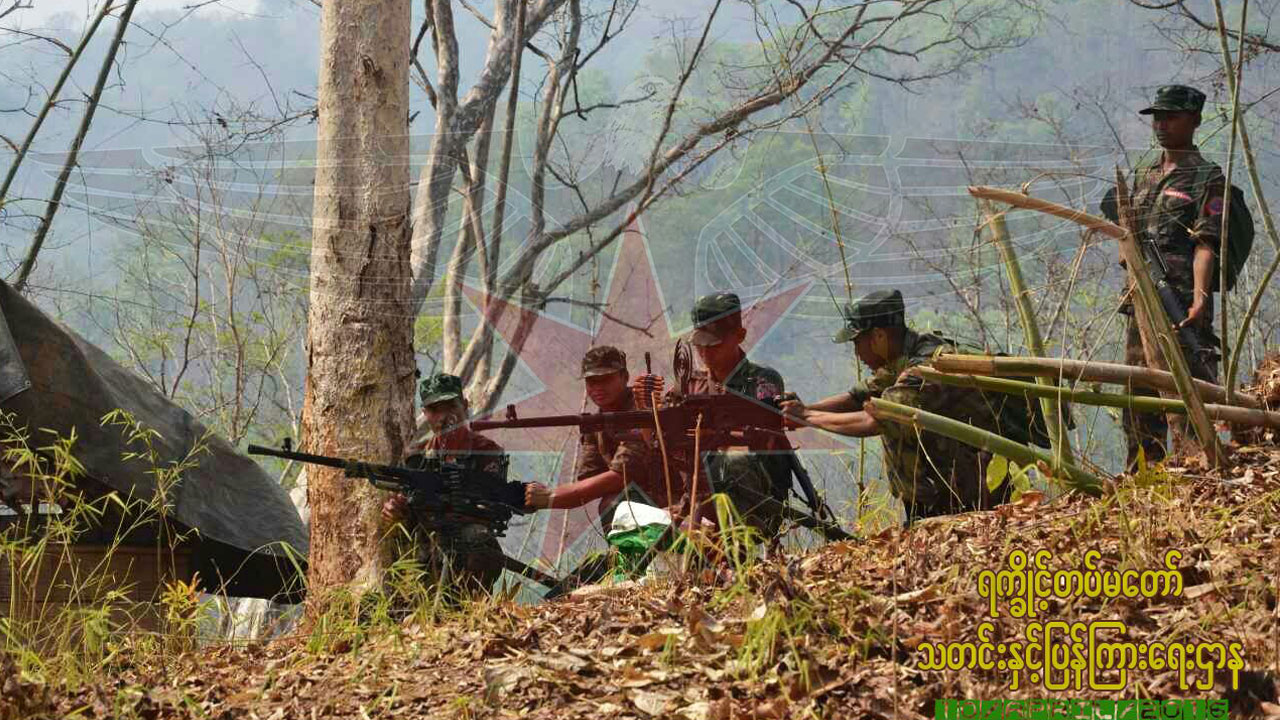 aa-soldiers ရက္ခိုင့်တပ်တော် (AA) တပ်ဖွဲ့ဝင်အချို့အား တွေ့ရစဉ်။ (Photo: AA Info Desk)
