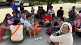 တရုတ်နိုင်ငံရောက် မြန်မာစစ်ဘေးဒုက္ခသည် ငါးထောင်ခန့် အခက်အခဲဖြစ်နေ