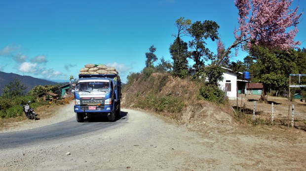 ချင်းပြည်နယ်မြောက်ပိုင်းကို ရိက္ခာသယ်ခွင့် စစ်ကောင်စီတင်းကျပ် ချင်းပြည်နယ်မြောက်ပိုင်းကို ရိက္ခာသယ်ခွင့် စစ်ကောင်စီတင်းကျပ်