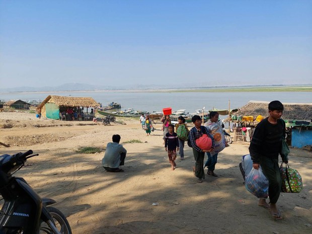 pakokku-refugees.jpg pakokku-refugees.jpg