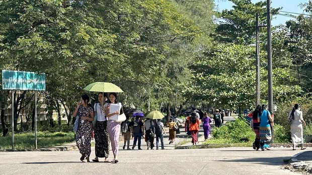 အမေရိကန် ပညာသင်ဆု မြန်မာလူငယ်တွေအတွက် မျှော်လင့်ချက်လမ်းစ ဖြစ်လာ အမေရိကန် ပညာသင်ဆု မြန်မာလူငယ်တွေအတွက် မျှော်လင့်ချက်လမ်းစ ဖြစ်လာ