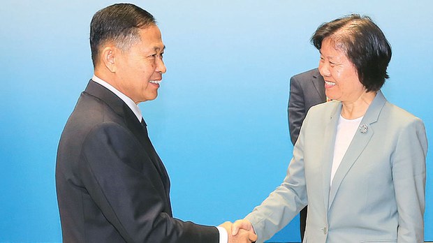 စစ်ကောင်စီ ဒုဥက္ကဋ္ဌ တရုတ်ခရီးစဉ် နှစ်နိုင်ငံနယ်စပ်တည်ငြိမ်ရေး ထည့်သွင်းဆွေးနွေး စစ်ကောင်စီ ဒုဥက္ကဋ္ဌ တရုတ်ခရီးစဉ် နှစ်နိုင်ငံနယ်စပ်တည်ငြိမ်ရေး ထည့်သွင်းဆွေးနွေး