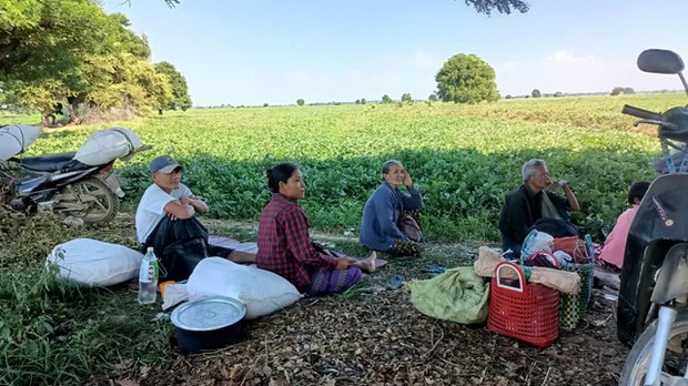 myaung-refugees.jpg myaung-refugees.jpg