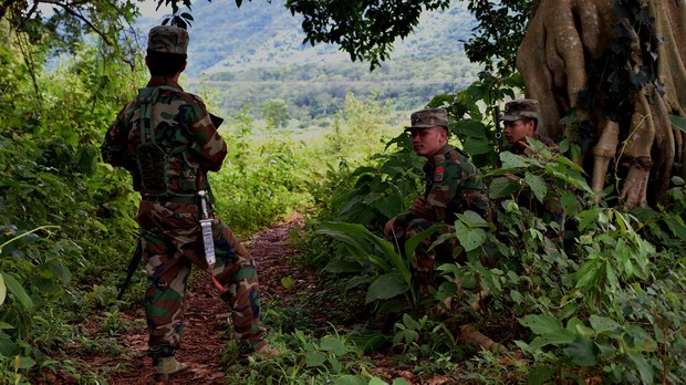 မူဆယ်က စစ်ကောင်စီနဲ့ TNLA တိုက်ပွဲကြောင့် လူနှစ်ထောင်ကျော် အိုးအိမ်စွန့်ခွာ မူဆယ်က စစ်ကောင်စီနဲ့ TNLA တိုက်ပွဲကြောင့် လူနှစ်ထောင်ကျော် အိုးအိမ်စွန့်ခွာ