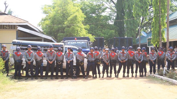 thayarwaddy-police.jpg thayarwaddy-police.jpg