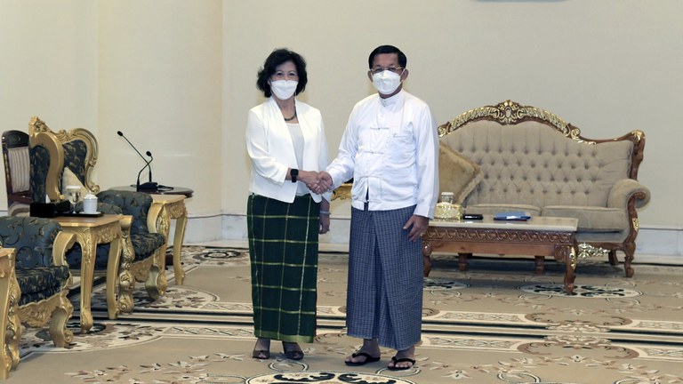 MAH-UN Envoy.jpg MAH-UN Envoy.jpg