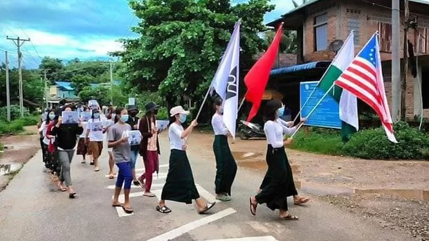 စစ်ကောင်စီရဲ့ ဖိနှိပ်မှုပစ်မှတ်ထဲ အသက်မပြည့်တဲ့ကျောင်းသားတွေ ပါဝင်နေ