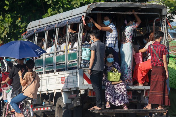 hlaingtharyar-workers.jpeg hlaingtharyar-workers.jpeg