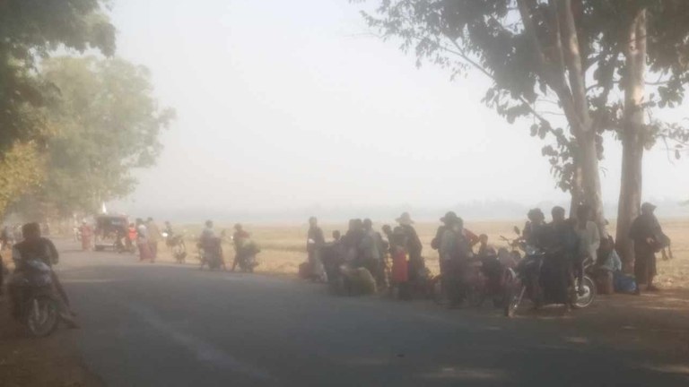 ပဲခူးတိုင်းအရှေ့ခြမ်း၊ ထန်းတပင်မြို့နယ်၊ ဇရပ်ကြီးမြို့မှ စစ်ဘေးဒုက္ခသည်များအား ၂၀၂၄ ခုနှစ်၊ ဖေဖော်ဝါရီလ ၉ ရက်နေ့က တွေ့ရစဉ်။ (Photo: Badan Sai)