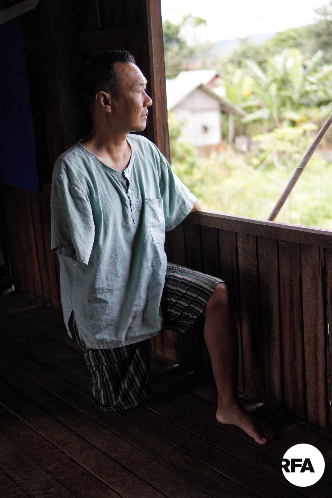 အရင်အချိန်တွေလိုပဲ မိသားစုအတွက် သူတတ်တဲ့ပညာလေးနဲ့ ဈေးရောင်းချင်ပါတယ်။ တစ်ချိန်က ဧည့်သည်တွေလာတာကို ဒီနေရာလေးကနေ ကိုထွေး နေ့စဉ်မြင်ခဲ့ရပါတယ်။
