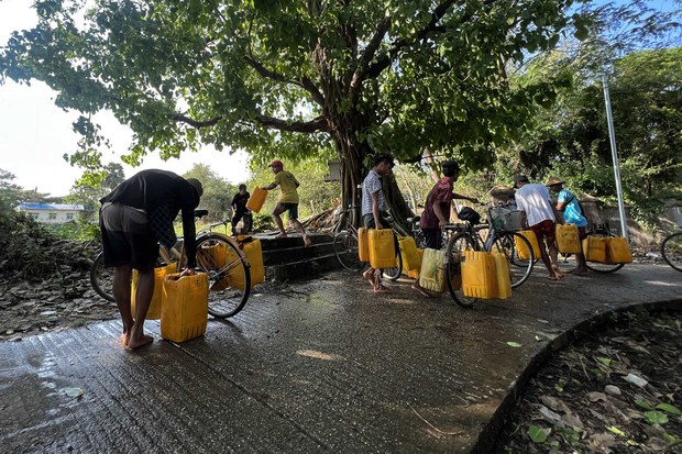 ခေတ်အဆက်ဆက် သောက်သုံးရေ အဆင်မပြေသေးတဲ့ ဒလ