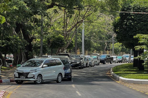 yangon-fuel4.jpg