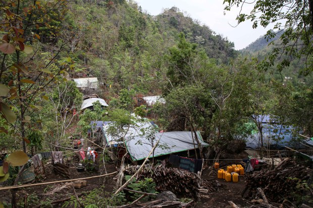 kayah-refugees-8.jpg