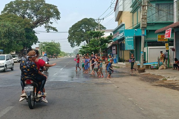 naypyidaw3.jpg