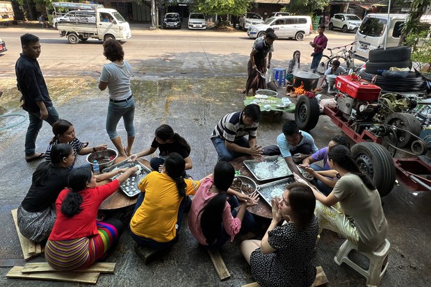 yangon3.jpg