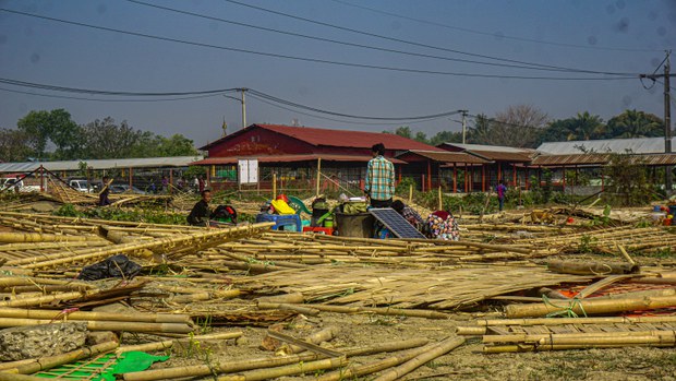 စစ်တွေ အာဂျိတ်တော်ကုန်းက အိမ် ၁၀၀ ကျော် အင်အားသုံး ဖယ်ရှားခံရ