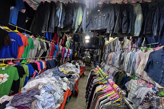 Thrift-shops-9