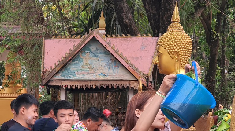 ປີໃໝ່ລາວ ພ.ສ 2566 ວຽງຈັນ (2).jpg ປີໃໝ່ລາວ ພ.ສ 2566 ວຽງຈັນ (2).jpg