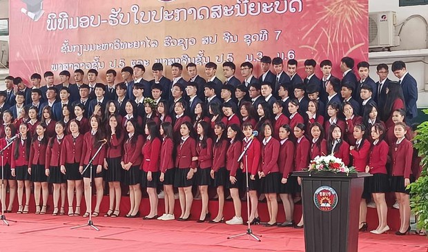 ຄົນລາວ ເລືອກຮຽນພາສາຈີນ ຫຼາຍທີ່ສຸດ