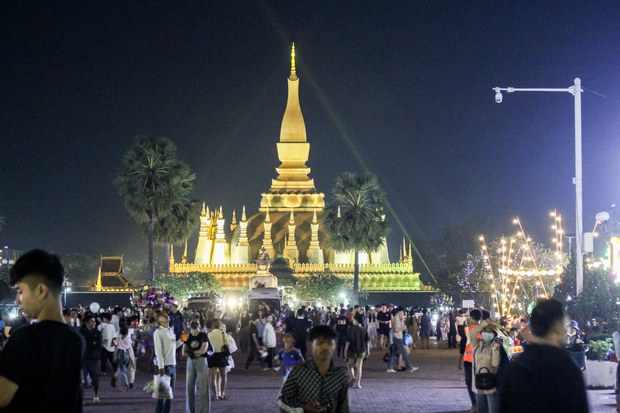 ບຸນນະມັດສະການພະທາດຫຼວງປີນີ້ ຄຶກຄື້ນທ່າມກາງ ບັນຫາເສດຖະກິດ