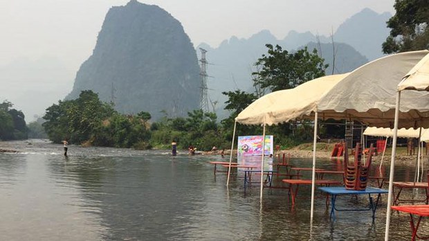 F-Vangvieng