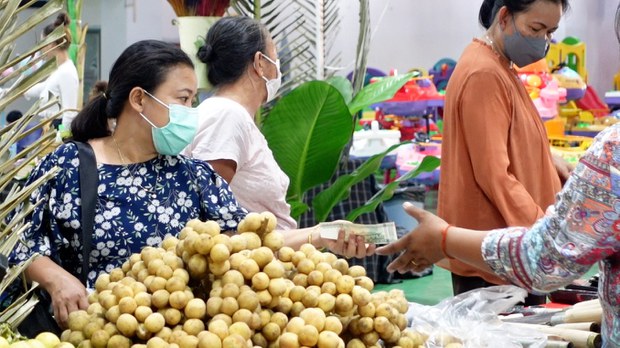 ສິນຄ້າອຸປະໂພກ, ບໍຣິໂພກ ແພງຂຶ້ນຫຼາຍເທົ່າໂຕ ສິນຄ້າອຸປະໂພກ, ບໍຣິໂພກ ແພງຂຶ້ນຫຼາຍເທົ່າໂຕ