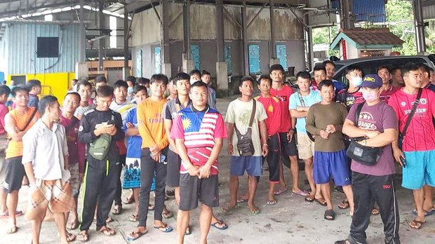 Lao-workers-in-Malaysia-fishing-boat-(2).jpg