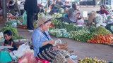 ລັດຖະບານ ເລັ່ງແກ້ໄຂຄວາມບໍ່ເຊື່ອໝັ້ນ ຕໍ່ເງິນກີບທີ່ຍັງຜັນຜວນ