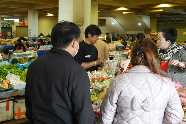 ຣັຖບານ ຕຣຽມປະກາດໃຫ້ ຫຼຸດຜ່ອນ ການນຳເຂົ້າ ສິນຄ້າ ຫຼາຍຊນິດ