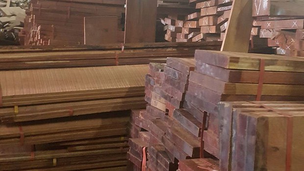 F-Attapeu-Logs F-Attapeu-Logs