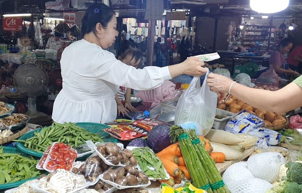 ເງິນເຟີ້ສູງ, ຂາດດຸນການຄ້າ ເປັນຄວາມຫຍຸ້ງຍາກ ໃນລາວ ເງິນເຟີ້ສູງ, ຂາດດຸນການຄ້າ ເປັນຄວາມຫຍຸ້ງຍາກ ໃນລາວ