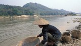 F-Gold-panning