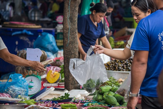 ປີນີ້ ສປປ ລາວ ຍັງຂາດດຸນການຄ້າ 5 ເດືອນຊ້ອນ