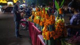ຜູ້ທີ່ພາພີ່ນ້ອງ ຈາກຕ່າງປະເທດ ໄປທ່ອງທ່ຽວ ຖືກປັບໃໝ