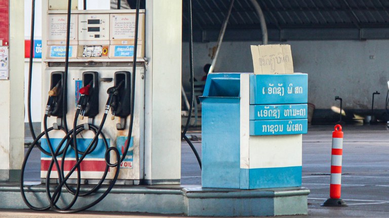 Petro Vietnam Oil (1).jpg