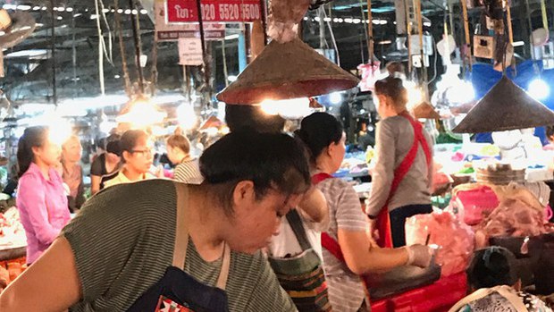 ຊີ້ນໝູໃນຮອບປີນີ້ ມີແນວໂນ້ມ ຈະແພງຂຶ້ນຕື່ມອີກ ຊີ້ນໝູໃນຮອບປີນີ້ ມີແນວໂນ້ມ ຈະແພງຂຶ້ນຕື່ມອີກ