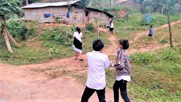 ພໍ່ແມ່ຜູ້ປົກຄອງ ນັກຮຽນ ມີລາຍຈ່າຍ ເພີ່ມຂຶ້ນ ໃນສົກຮຽນໃໝ່ນີ້