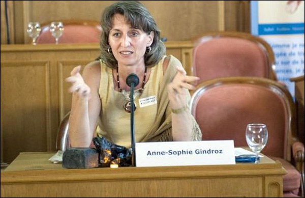 f-Anne-sophie-Gindroz