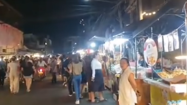 ພໍ່ຄ້າ-ແມ່ຄ້າ ກັງວົນການຄ້າຂາຍ ຢູ່ຕລາດສີຫອມ ພາຍຫຼັງຖືກສັ່ງໃຫ້ຍ້າຍອອກ