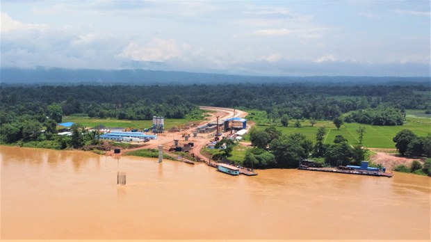 ປະຊາຊົນ ເປັນຫ່ວງ ໂຄງການໃໝ່ເກີດຂຶ້ນ ໃກ້ບໍຣິເວນ ຂົວມິຕພາບແຫ່ງທີ່ 5
